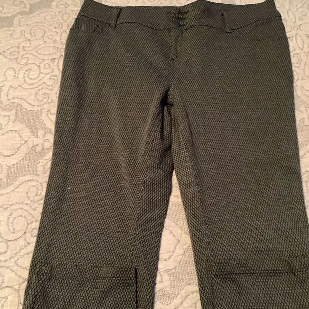 Very comfortable dress pants